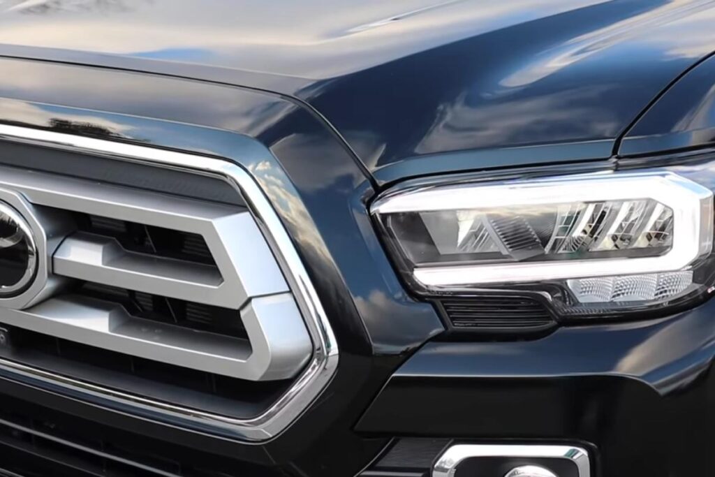 2023-Toyota-Tacoma-LED-LIght