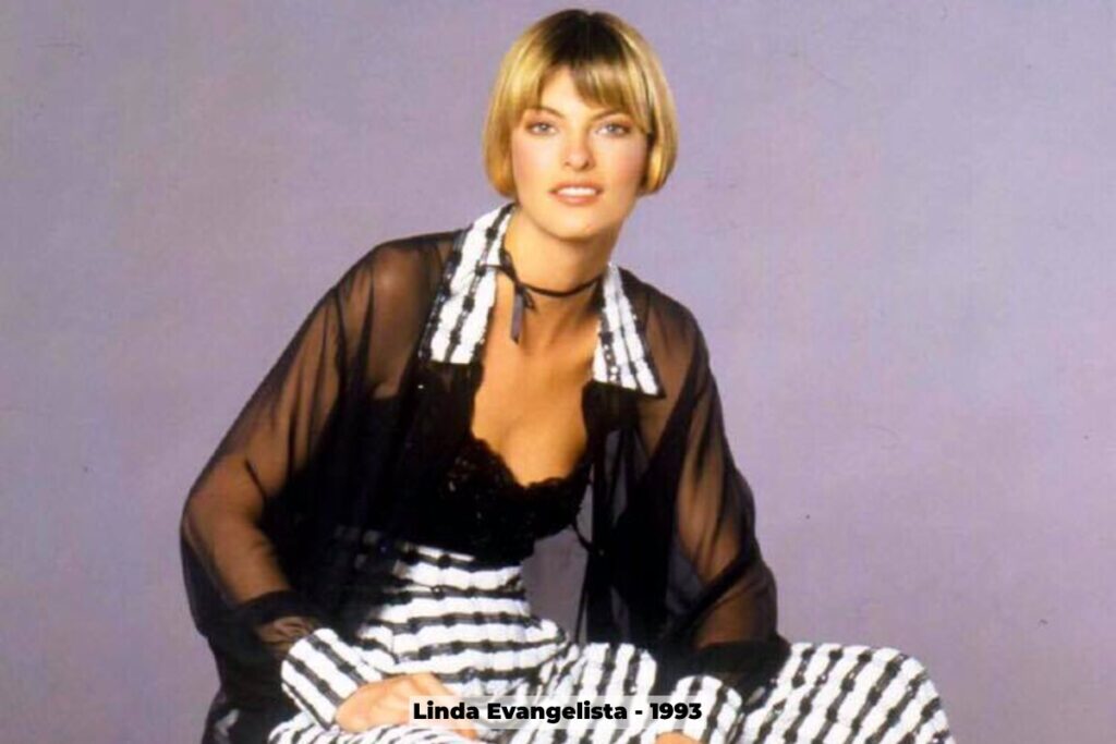 Linda Evangelista look in 1993